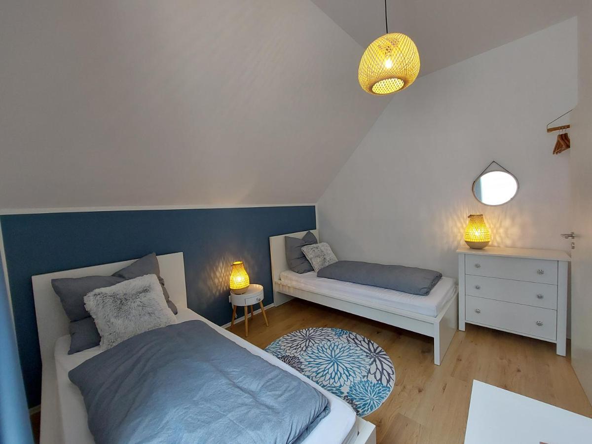 Gemuetliche Familienwohnung In Der Naehe Des Nordparks Und Des Norparkcenters! ビーレフェルト エクステリア 写真